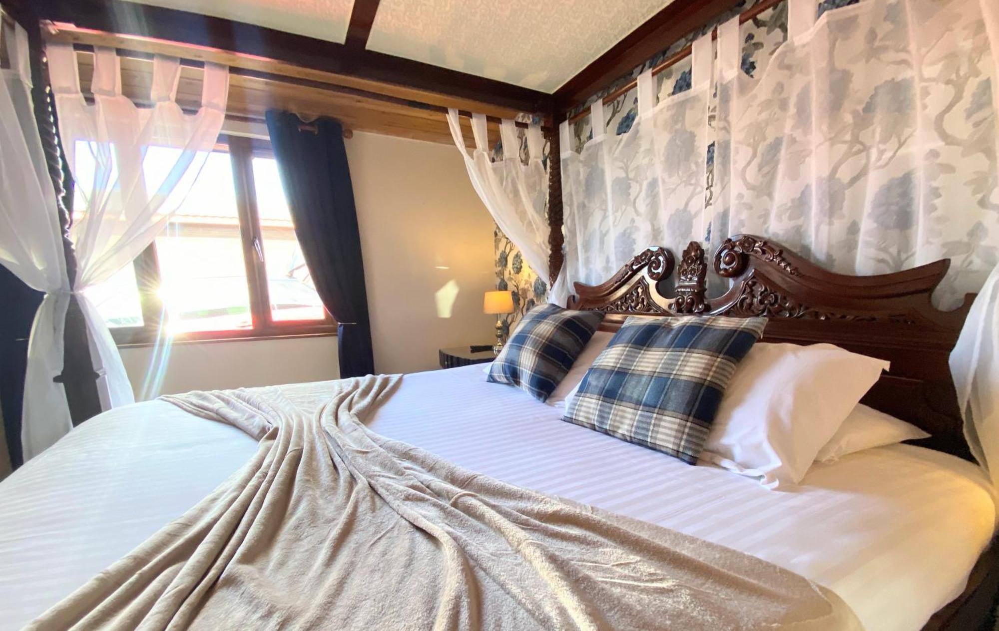Lomond 5 With Private Hot Tub - Fife - Loch Leven - Lomond Hills - Pet Friendly Villa Kelty Exterior foto