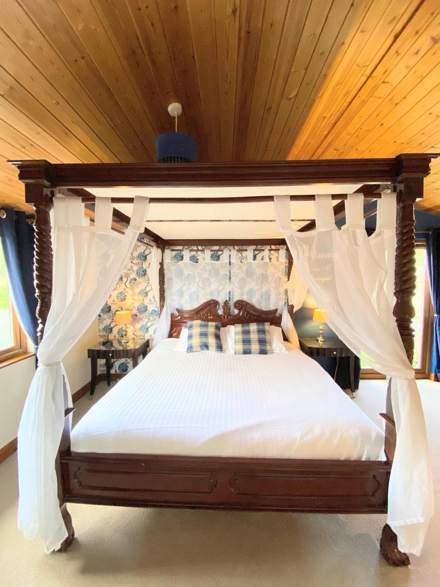 Lomond 5 With Private Hot Tub - Fife - Loch Leven - Lomond Hills - Pet Friendly Villa Kelty Exterior foto